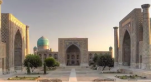 قصص اسلامية طويلة مكتوبة : حكم القاضي حكماً عجيبا أبكى الناس و أحدث انقلابا في التاريخ