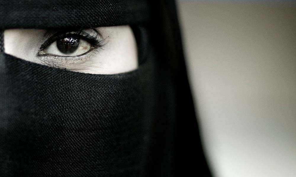 اجمل عيون فى النقاب 1