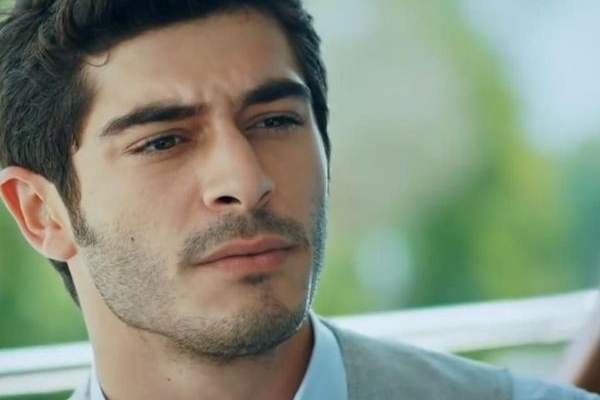 مشاهير تركيا المسلمين 14