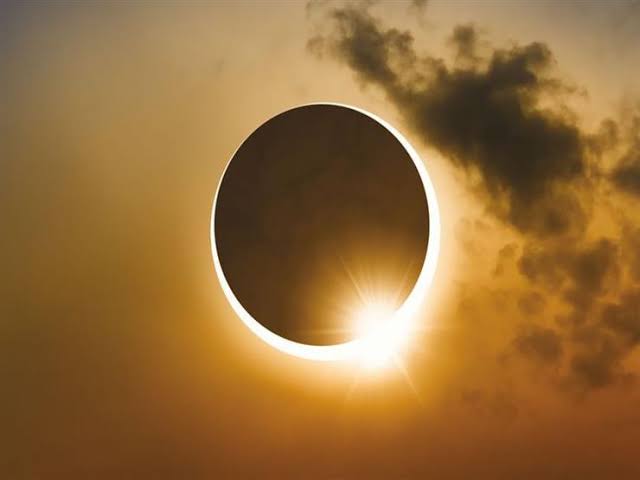  صور كسوف الشمس 14