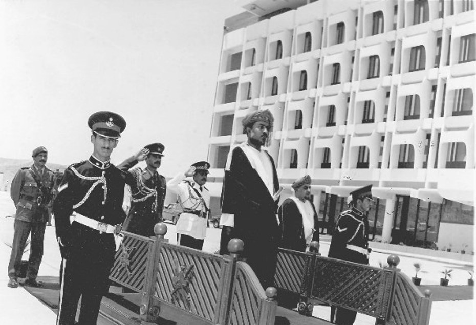 صور السلطان قابوس 16