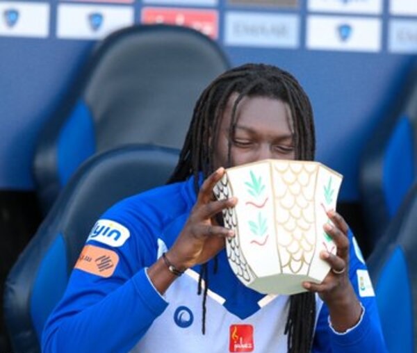 مهاجم الهلال السعودي