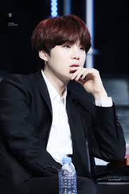 اعضاء BTS 4