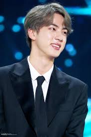 اعضاء BTS 6