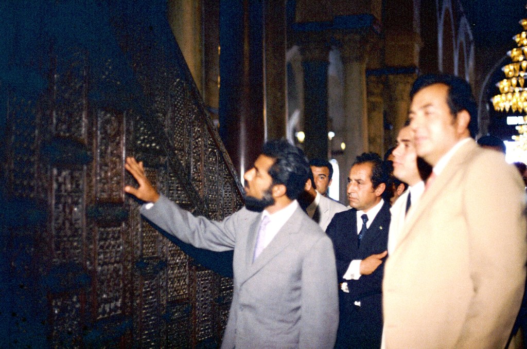 صور السلطان قابوس 24