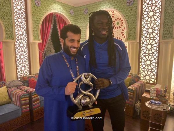 زوجة جوميز لاعب الهلال