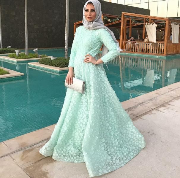 فساتين سواريه محجبات 2020 3