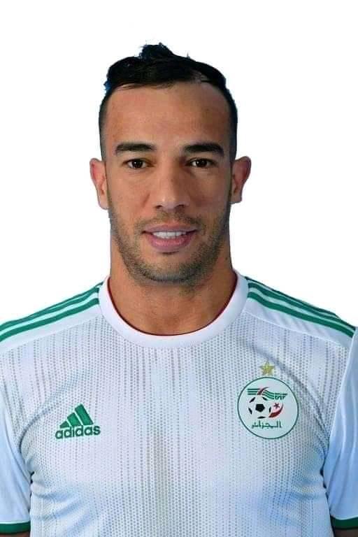 لاعبي المنتخب الجزائري 8