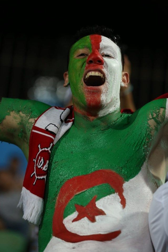 احتفالات المنتخب الجزائري 3