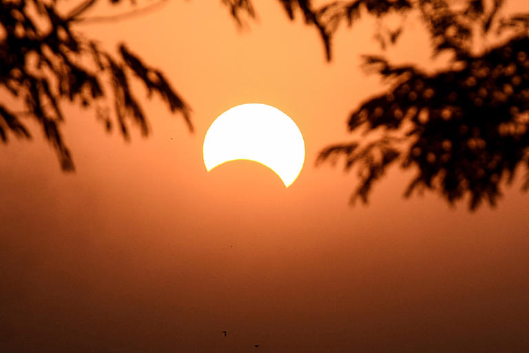  اجمل صور لكسوف الشمس20