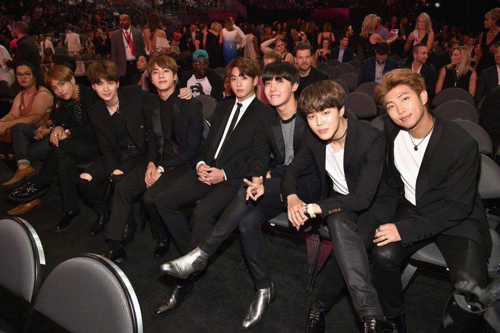 اجمل الصور لاعضاء فرقة BTS