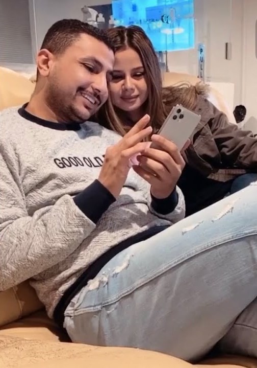 منة عرفة وزوجها6