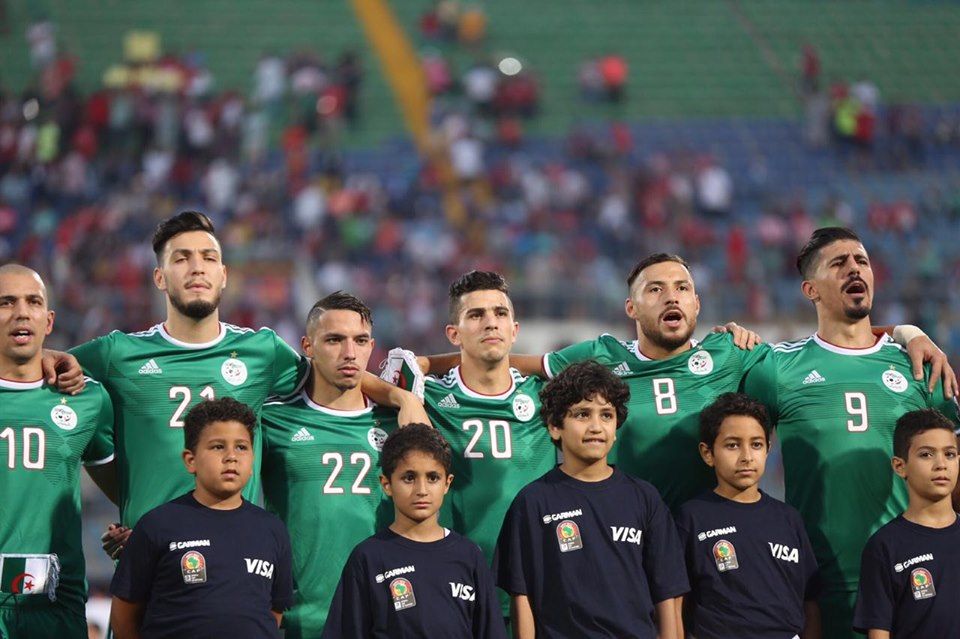 صور المنتخب الجزائري 2