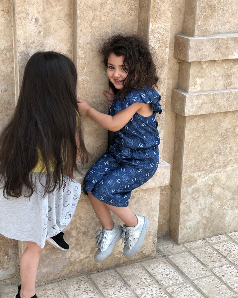 الطفلة اناهيتا انستقرام 6