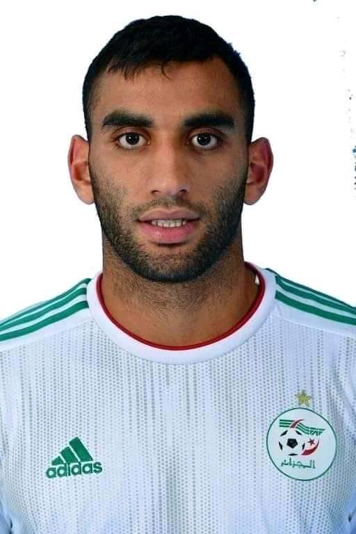 لاعبي المنتخب الجزائري 5