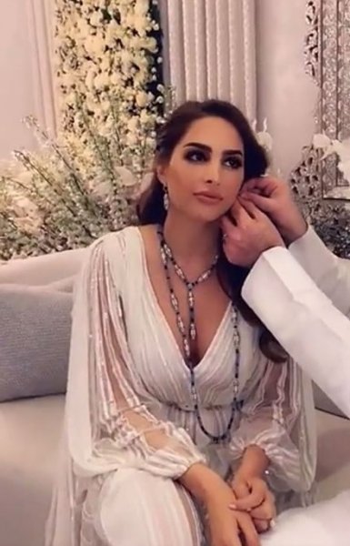 صور زوج فوز الفهد 8