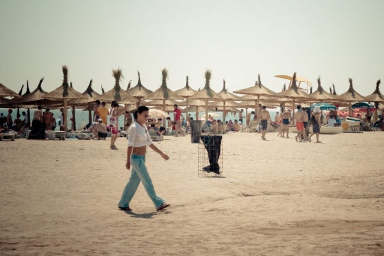 11. السياحة في رومانيا : فاما فيشي