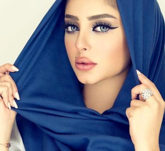 غدير سلطان بالحجاب 4