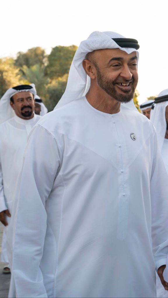 خلفيات الشيخ محمد بن زايد 1