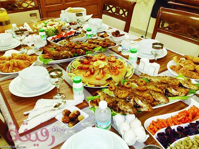 سفرة رمضان للضيوف2