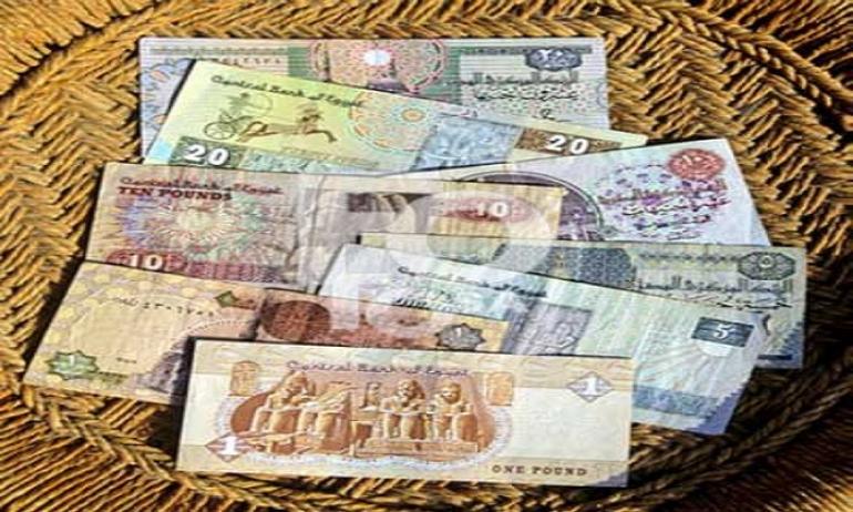 شنطة فلوس مصرية3