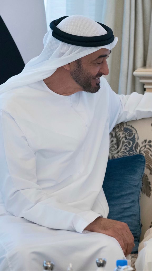 خلفيات محمد بن زايد 3