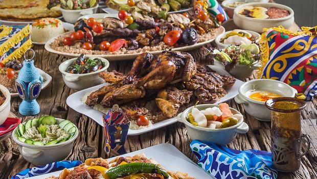   مكونات سفرة رمضان1