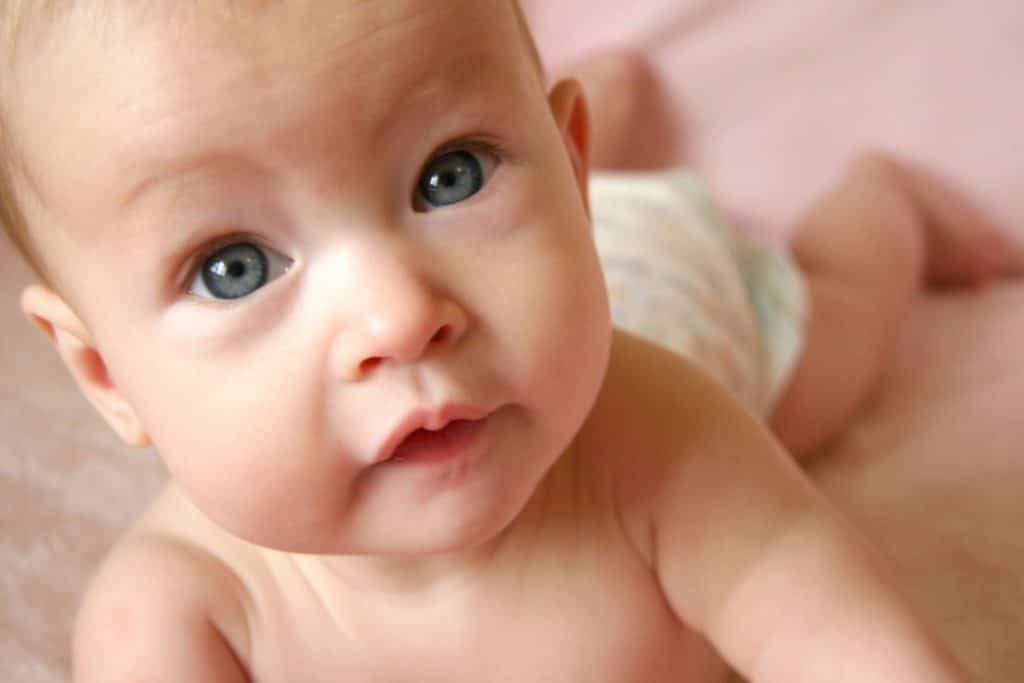 احلى الصور للاطفال الصغار ٢