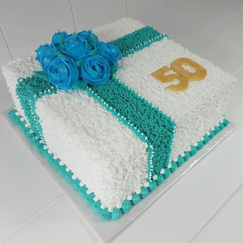 اشكال تورتة مربعه بالصور3
