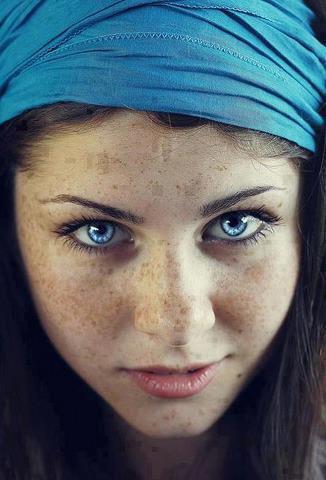 أجمل عيون النساء4