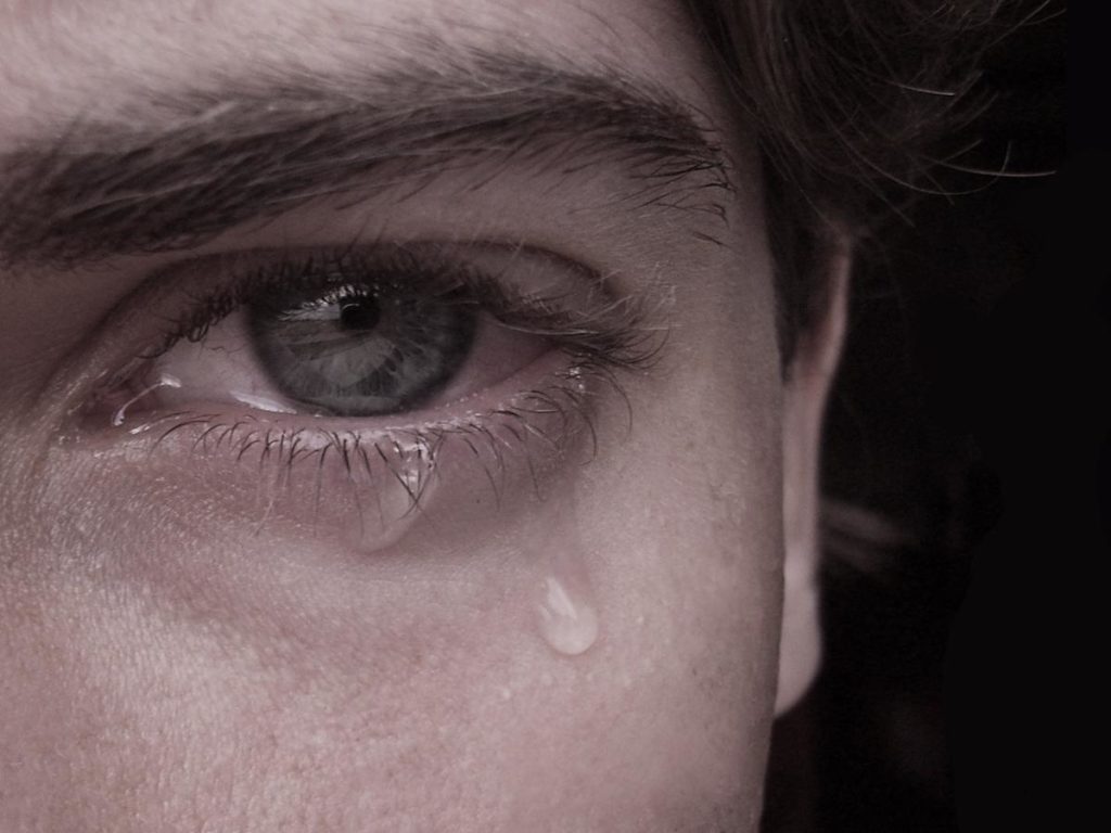 اجمل الصور الحزينة للرجال  ٤