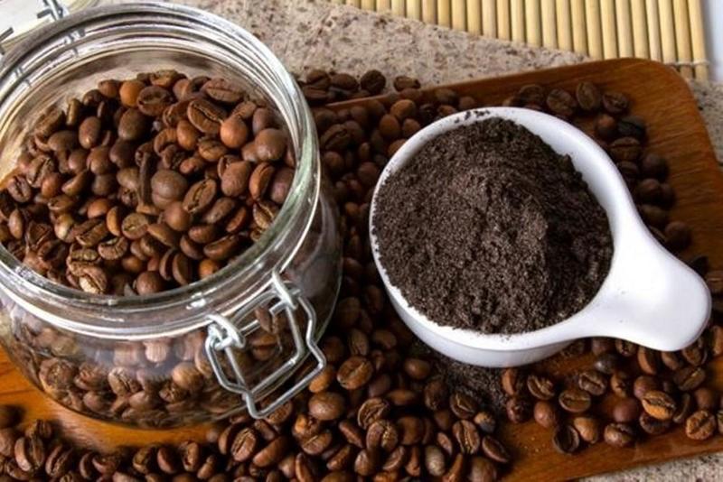 ماسك العسل والقهوة