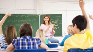 نماذج بطاقات استحسان للتلاميذ