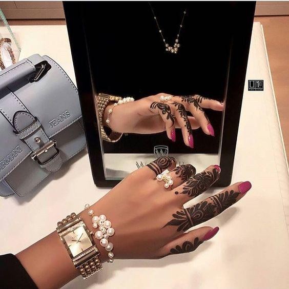 نقش حناء اماراتي اصابع1