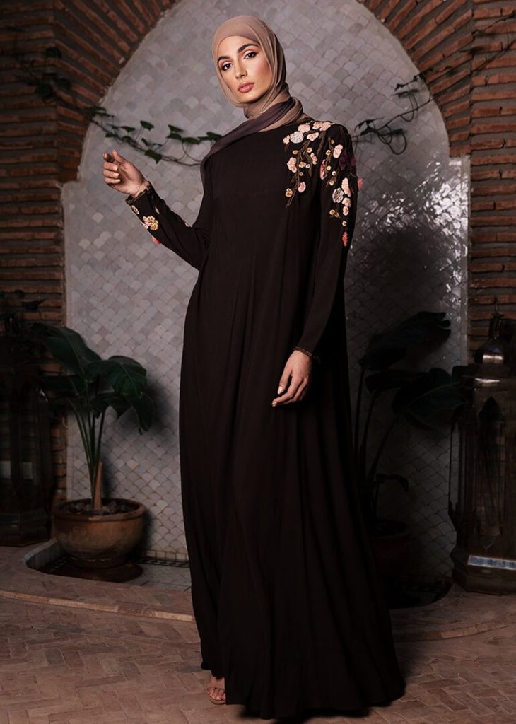 عبايات خليجية راقية سوداء انستقرام2