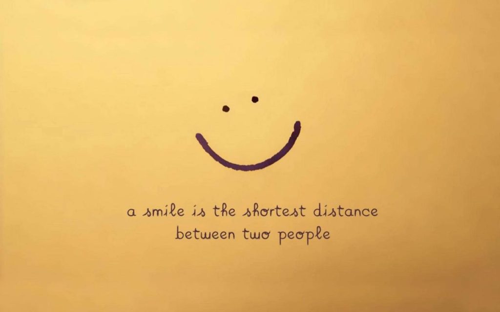عبارات بالانجليزي عن الابتسامة