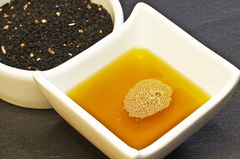 تجربتي مع زيت الحبة السوداء للبهاق