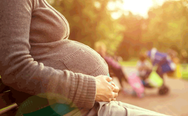 أعشاب تساعد على الحمل بعد سن الأربعين