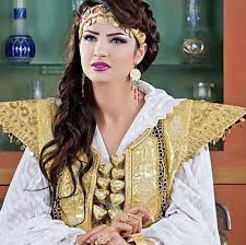 ابيات شعرية عن اللباس التقليدي