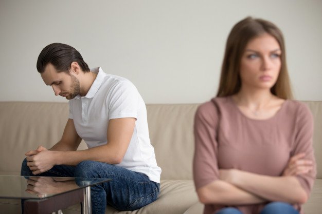كيف أعرف أنها لا تحبني