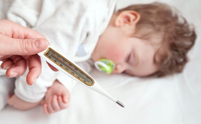 دعاء لشفاء الطفل من الحمى