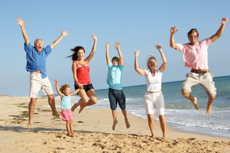موضوع انشاء باللغة الانجليزية عن العطلة الصيفية - تعبير عن my favorite holiday