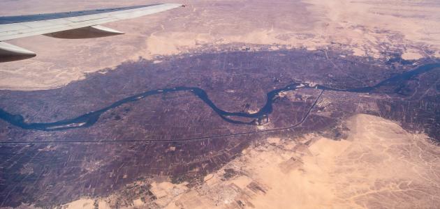 Paragraph about the importance of the river Nile
