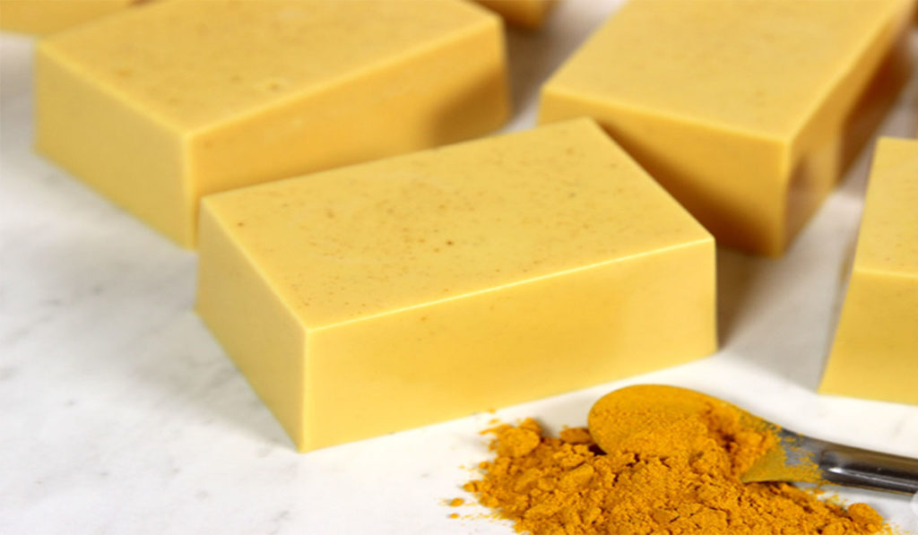 مين جربت صابونة الكركم