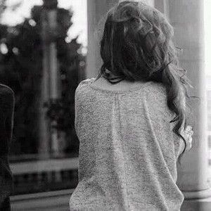 خلفيات حزينة بدون كتابة بنات 3
