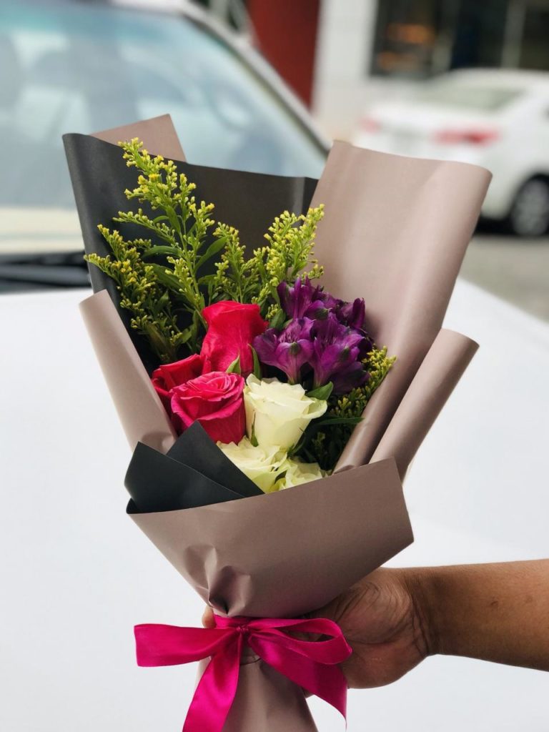 4باقة ورد طبيعي
