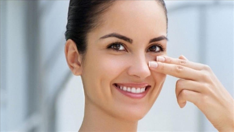 علاج تجاعيد العين