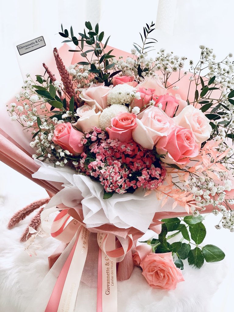 اجمل باقة ورد طبيعي