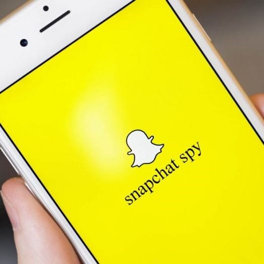 كيفية تحميل ملصقات سناب من خلال برنامج