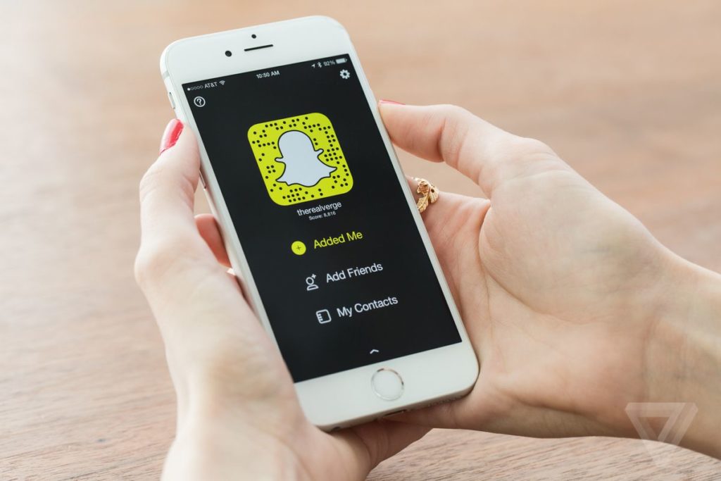 كيفية انشاء ملصقات سناب بالصور ١